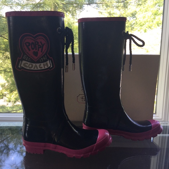 COACH Poppy Boots In The Box Size 8 M Black Pink.. - Picture 1 of 8